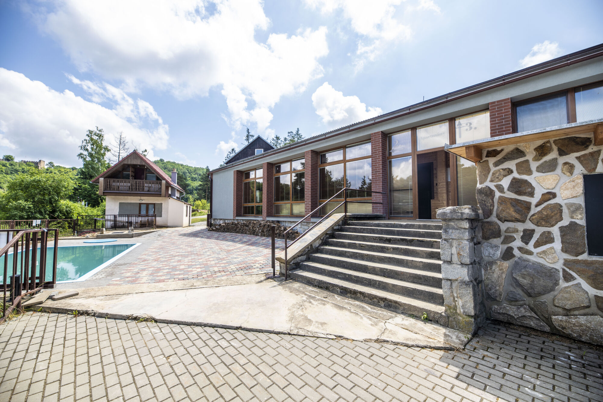 Apartmány Pod Cornštejnem – Panel Oslnovice