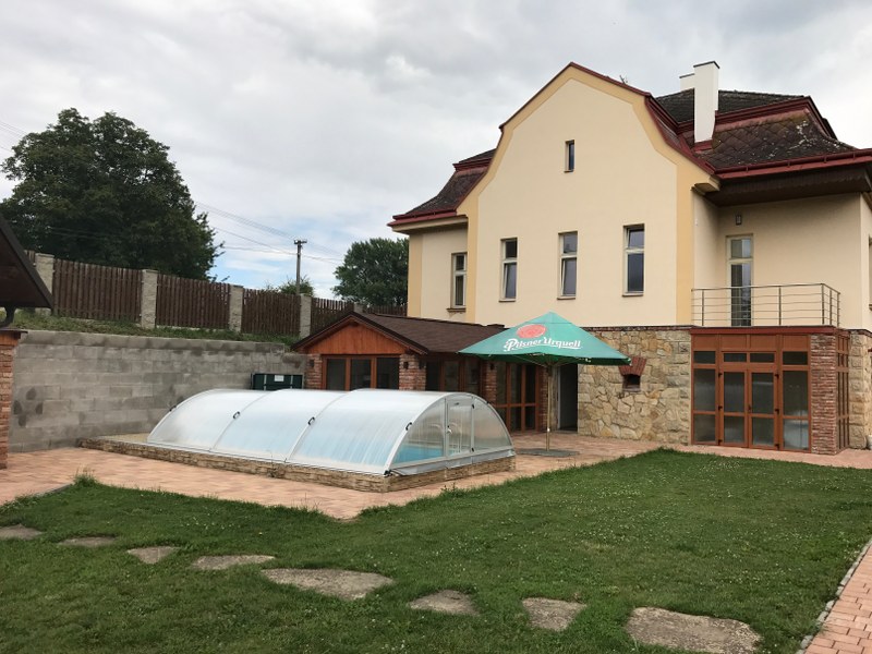 http://www.kempy-chaty.cz/sites/default/files/hostinec_u_rybnika_4_800x600.jpg