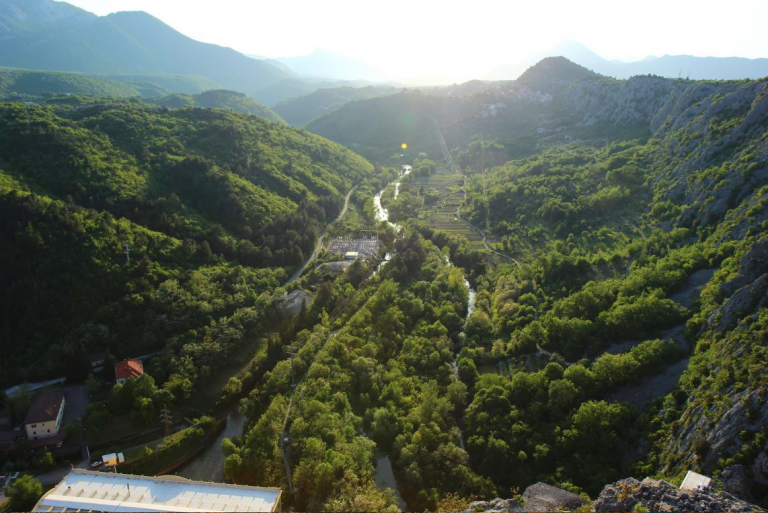 https://www.kempy-chaty.cz/sites/default/files/turistika/11_camp_sirena.png