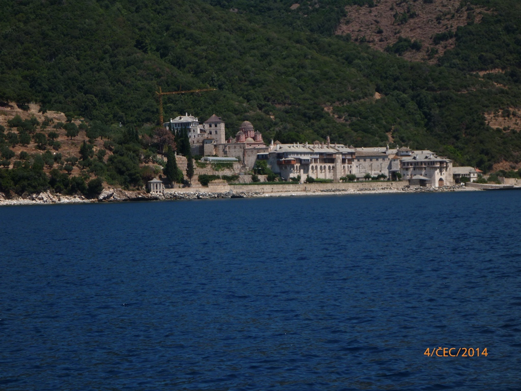 https://www.kempy-chaty.cz/sites/default/files/turistika/klastery_na_athosu.jpg