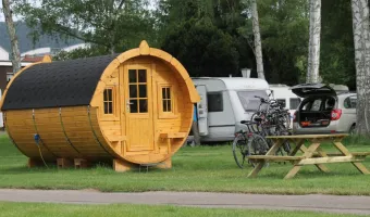 Azur Camping Regensburg - barely, karavany