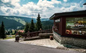 Pension Vysoká Stráž - restaurace Pec pod Sněžkou, ubytování pro skupiny Krkonoše
