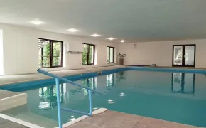 Resort hotel Zvíkov -  krytý bazén