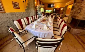 Penzion a restaurace Luxor Havířov - ubytování wellness apartmán s bazénem