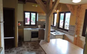Chata Sandra - Apartmán přízemí - společenská místnost, kuchyň