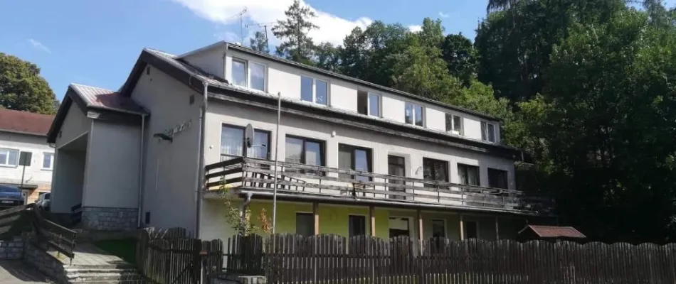 Hobití Doupě Stražisko - dovolená apartmány na Moravě