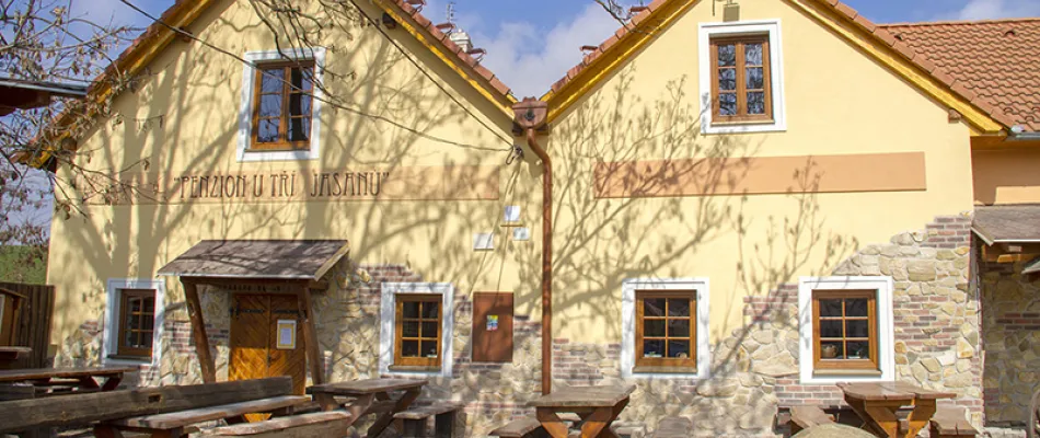 Restaurant & Penzion u Tří Jasanů - Nový Šaldorf, ubytování Jižní Morava