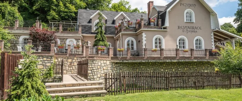 Penzion a restaurace U Zběhlíka - Čistá