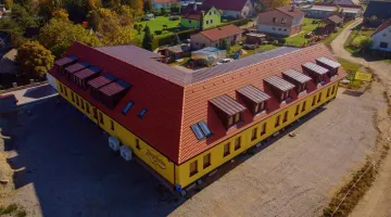 Penzion a Restaurace Zlatovláska - Pluhův Žďár